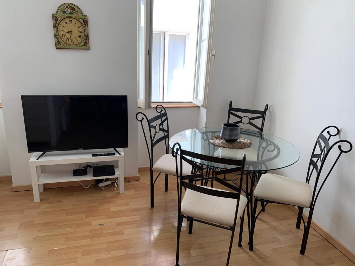 Biarritz Centre, Pres Avenue De Verdun, Cosy Apt 2 Pieces , Salon , Chambre Separe, Rue Tres Calme A 10 Minutes A Pied De La Grande Plage Exterior foto