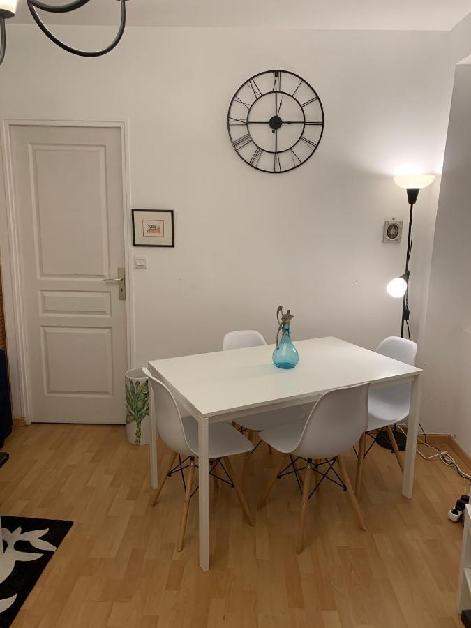 Biarritz Centre, Pres Avenue De Verdun, Cosy Apt 2 Pieces , Salon , Chambre Separe, Rue Tres Calme A 10 Minutes A Pied De La Grande Plage Exterior foto